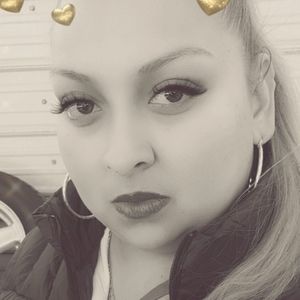 Meet your Posher, Araceli